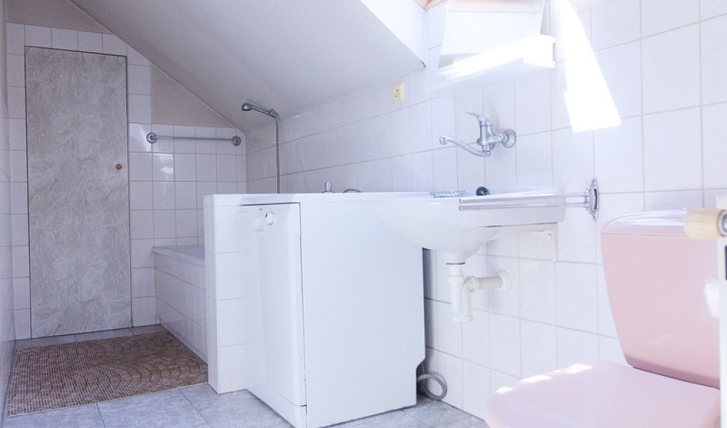 Prodej domu 205 m² s pozemkem 2 064 m², Rýmařov – náhled fotky 19