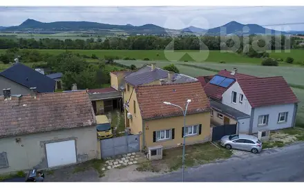 Prodej domu 130 m² s pozemkem 330 m², Na oboře, Čížkovice - Želechovice, okres Litoměřice