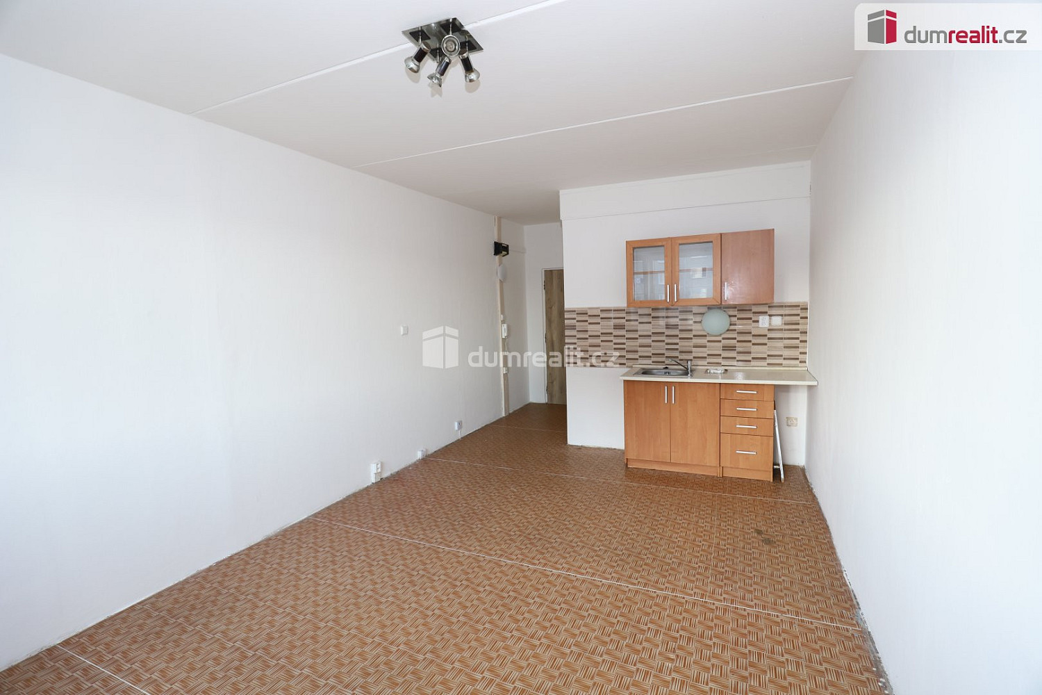 Pronájem bytu 1+kk 25 m²
