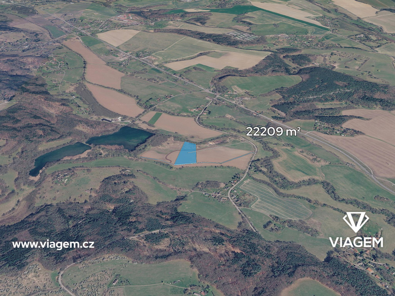 Prodej pole 7 645 m²