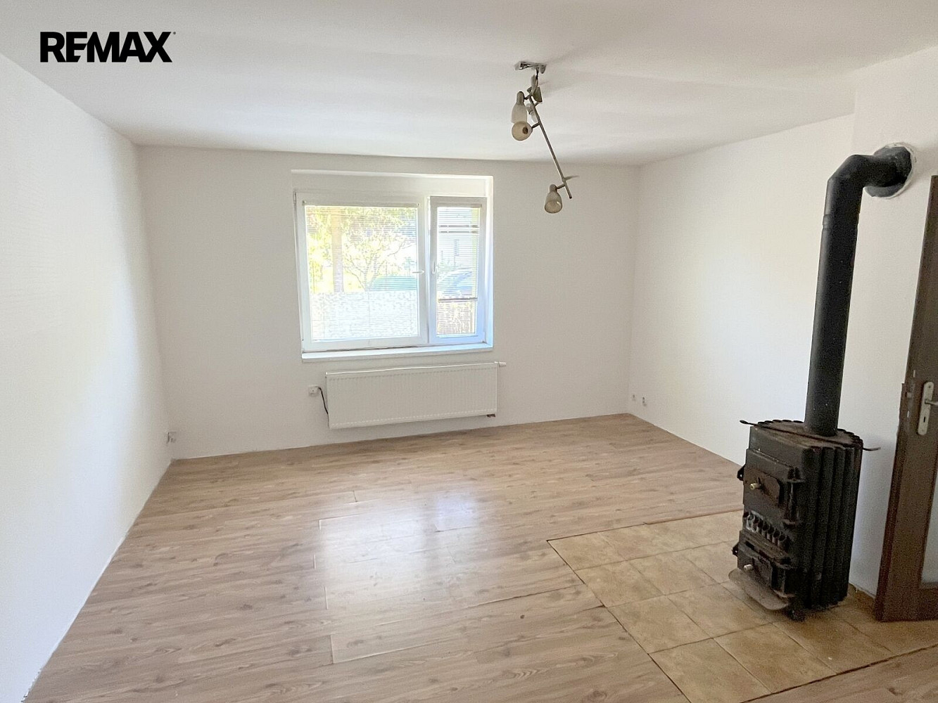 Prodej domu 83 m² s pozemkem 285 m² – fotografie 2