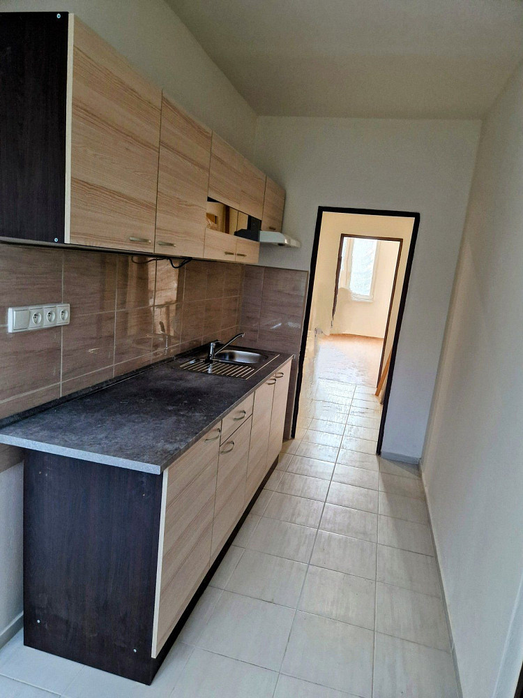 Pronájem bytu 2+1 70 m² — photo 2