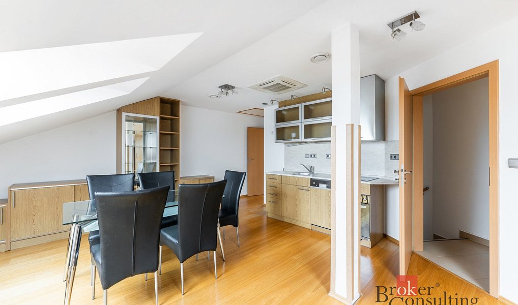 Prodej bytu 3+kk, 101 m², Suchdol - Praha 6, Praha