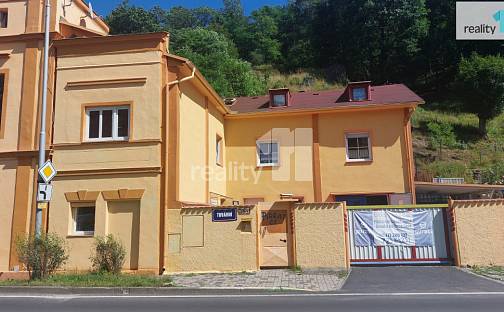 Prodej domu 122 m² s pozemkem 771 m², Tovární, Loket, okres Sokolov