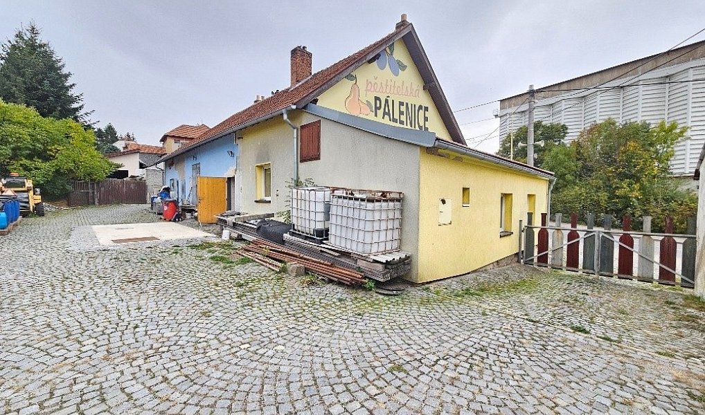 Prodej domu 190 m² s pozemkem 1 321 m², Velká Bíteš – náhled fotky 2
