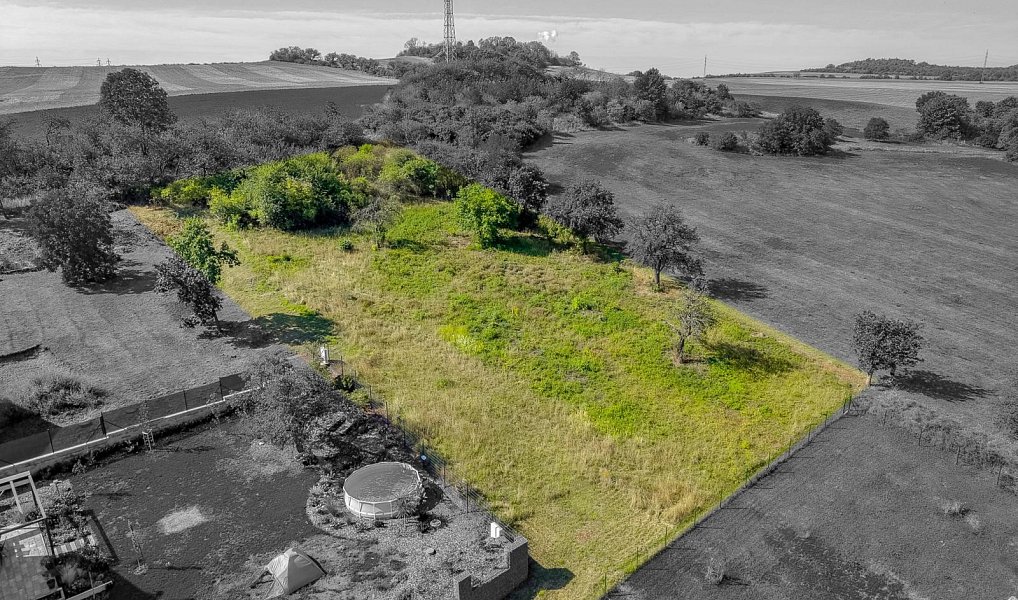 Prodej stavebního pozemku 3 240 m², Bystřany – náhled fotky 8