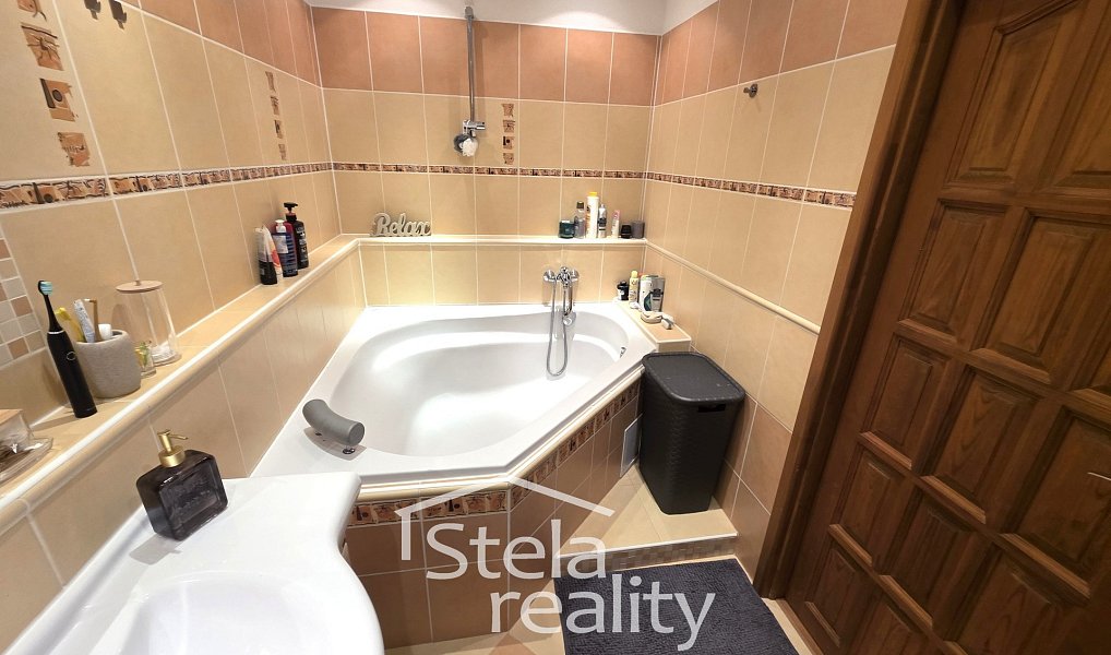 Prodej bytu 3+1 67 m², Bruntál – náhled fotky 2