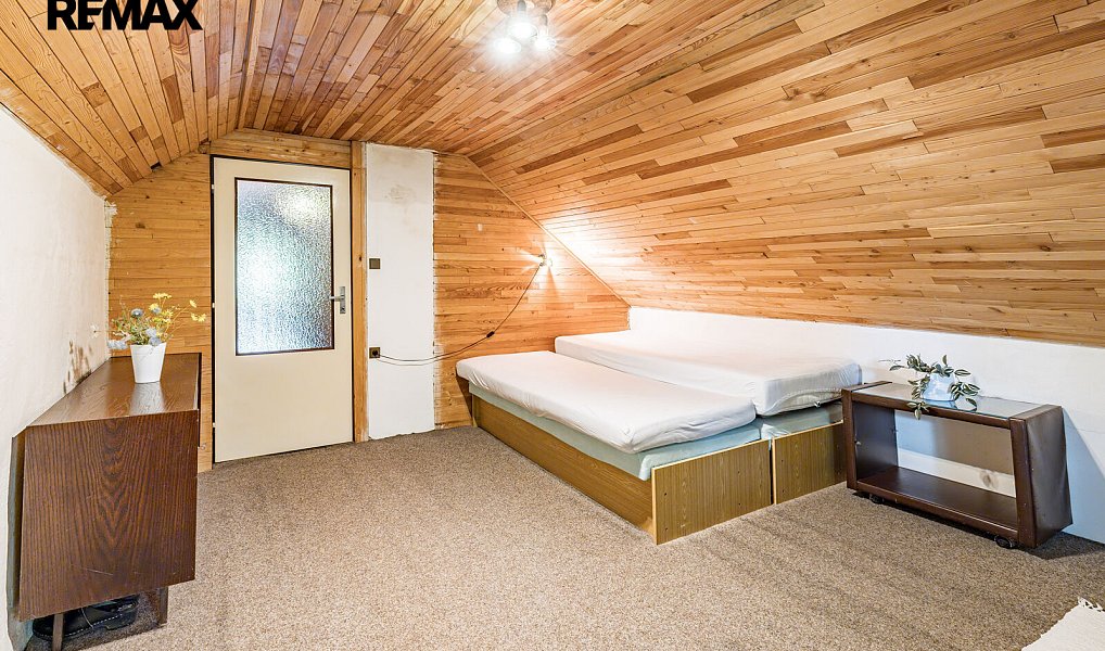 Prodej domu 142 m² s pozemkem 347 m², Všestary – náhled fotky 23