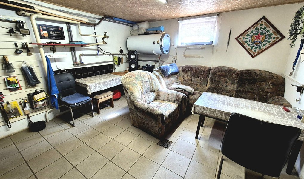 Prodej domu 189 m² s pozemkem 775 m², Aš – náhled fotky 39