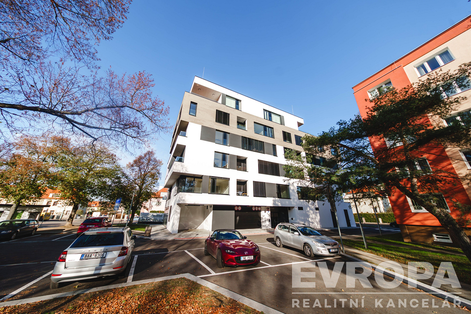 Prodej obchodních prostor 103 m² – fotografie 4