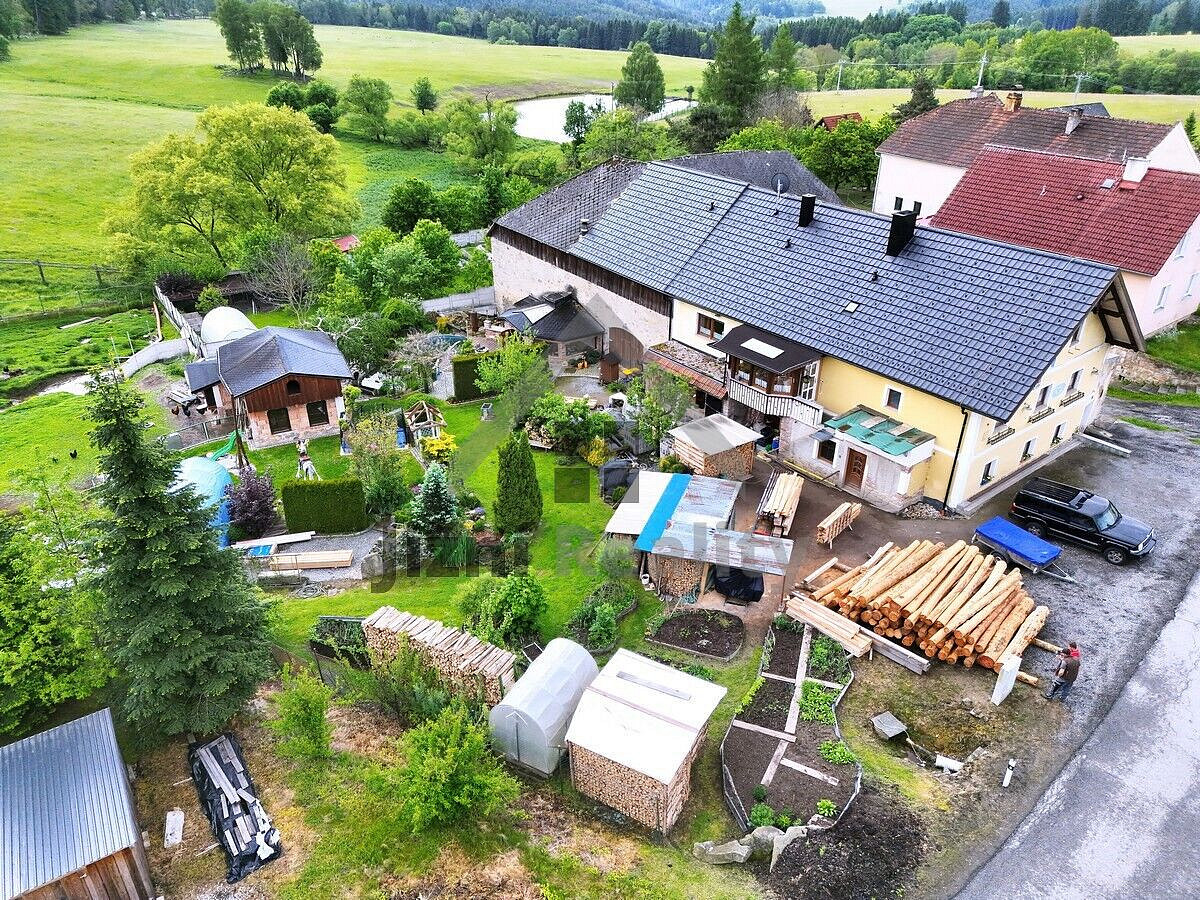 Prodej domu 500 m² s pozemkem 2 856 m² – pohled 3