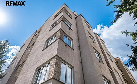 Prodej bytu 2+kk 22 m², Nad Kajetánkou, Praha 6 - Břevnov