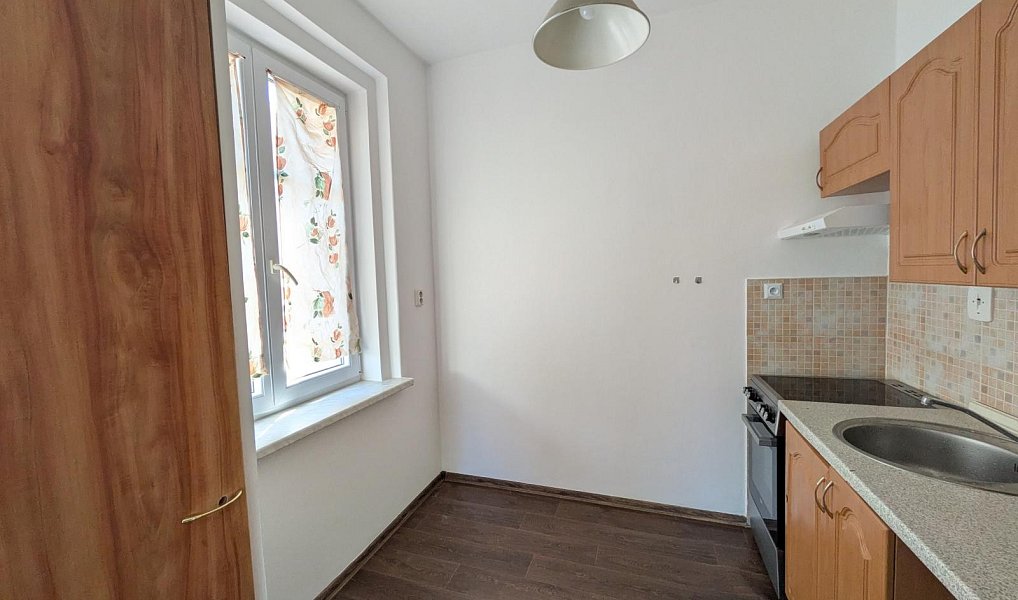 Pronájem bytu 1+1 35 m², Aš – náhled fotky 3