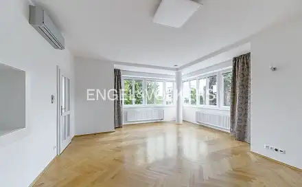 Pronájem domu 365 m² s pozemkem 1 223 m², Na viničních horách, Praha 6 - Dejvice