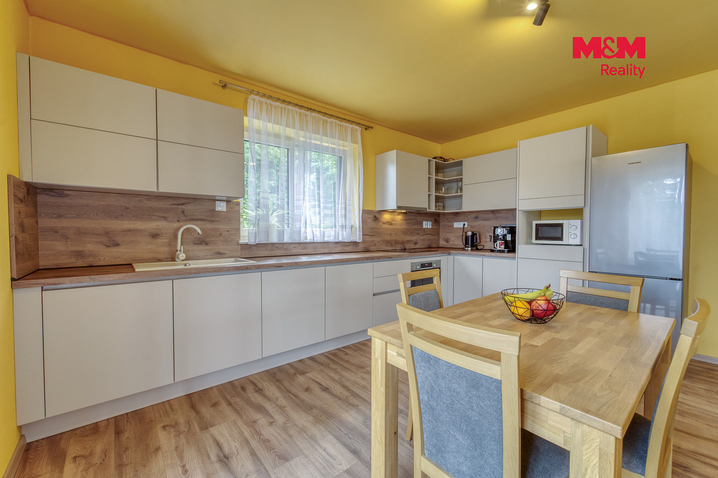 Prodej domu 121 m² s pozemkem 1 030 m² — photo 2