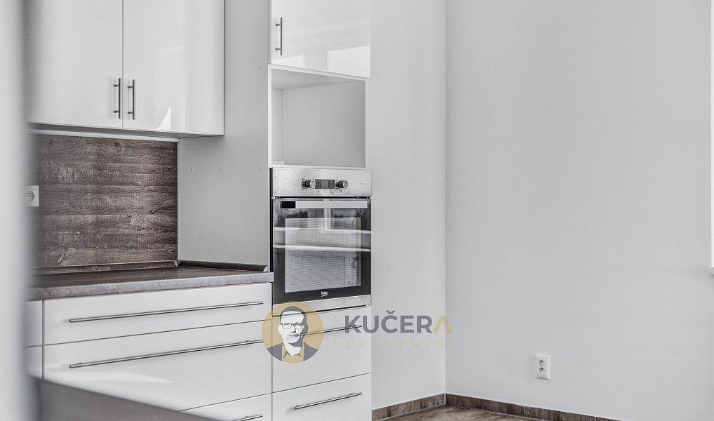 Prodej domu 124 m² s pozemkem 235 m², Neratovice – náhled fotky 9
