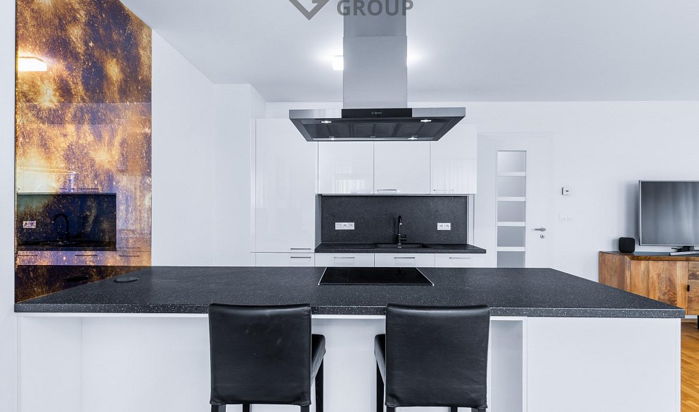 Pronájem bytu 3+kk 85 m², Praha – náhled fotky 4