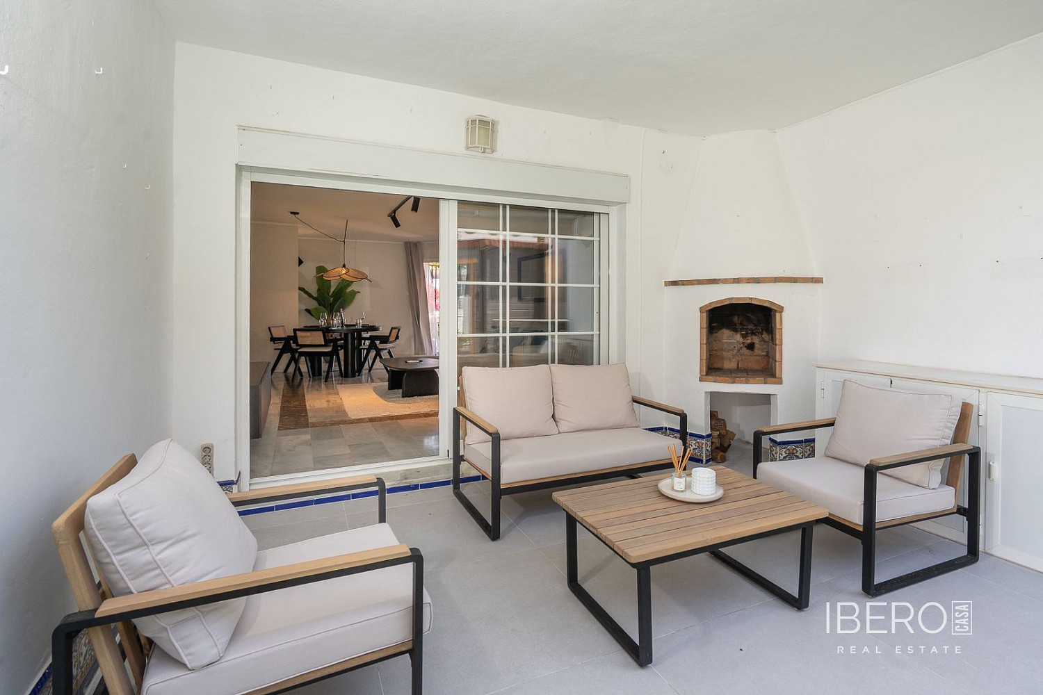 Piso 3+kk – Mijas, Urbanización Sitio de Calahonda - Más