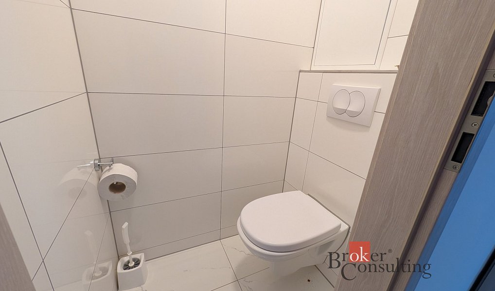 Pronájem bytu 3+1 71 m², Domažlice – náhled fotky 15
