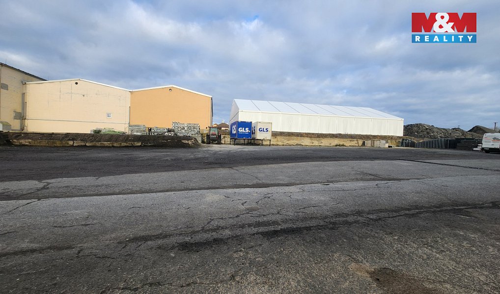 Pronájem pozemku 1 300 m², Tymákov – náhled fotky 2