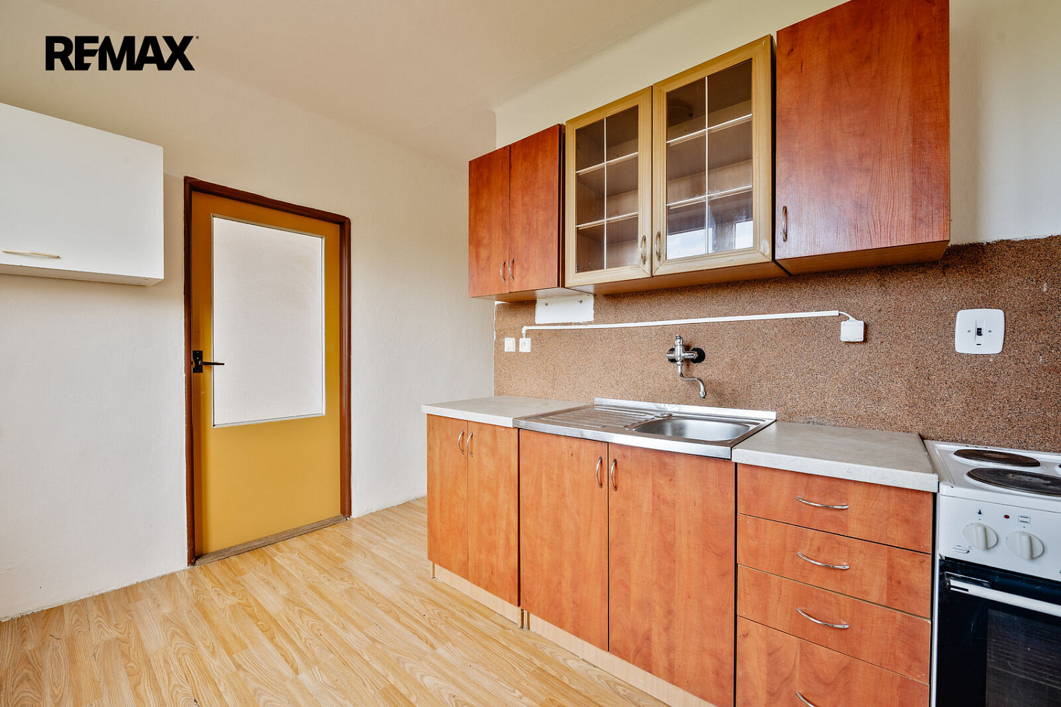 Pronájem bytu 3+1 60 m² – fotografie 2