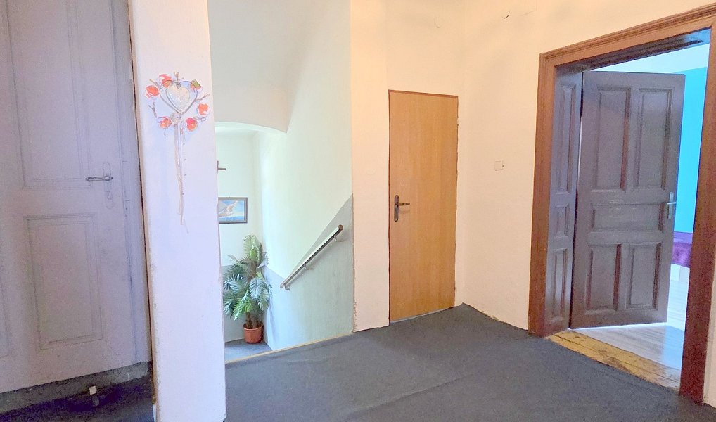 Prodej domu 143 m² s pozemkem 553 m², České Velenice – náhled fotky 21