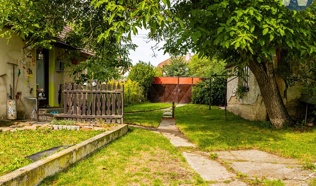 Prodej domu 172 m² s pozemkem 1 212 m², Slabčice – náhled fotky 21