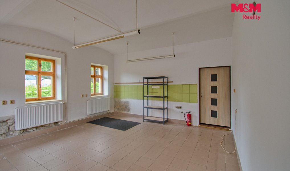 Prodej komerčního objektu (jiného typu) 308 m², Příbor – náhled fotky 5
