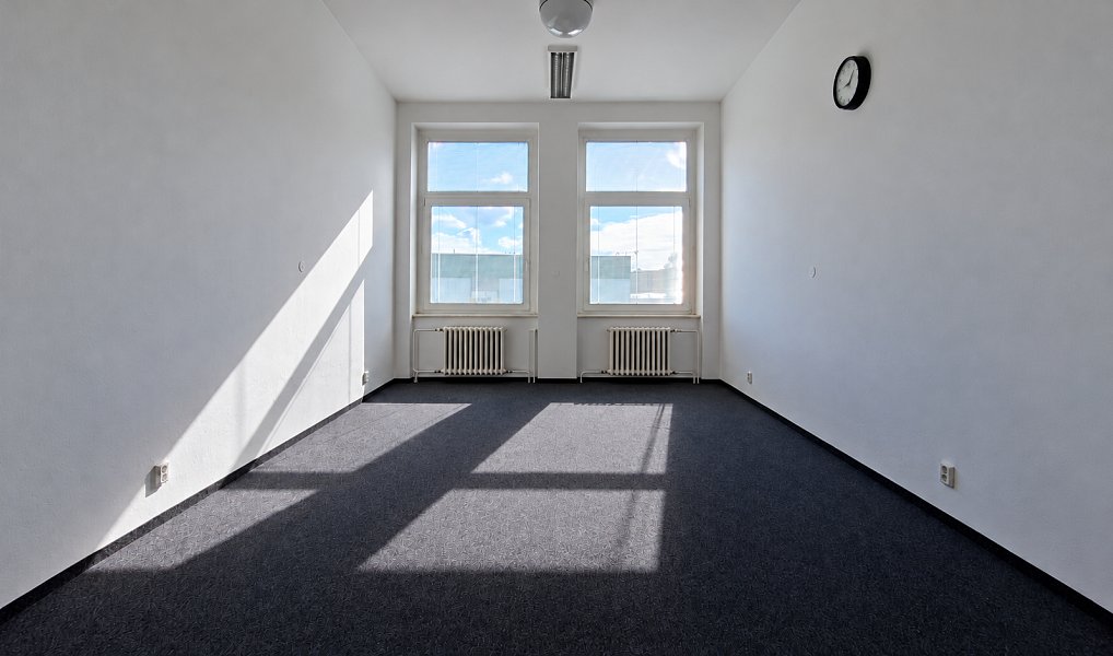 Pronájem kanceláře 24 m², Praha – náhled fotky 3