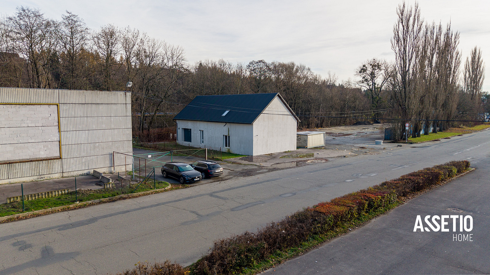 Prodej obchodních prostor 245 m² – fotografie 2