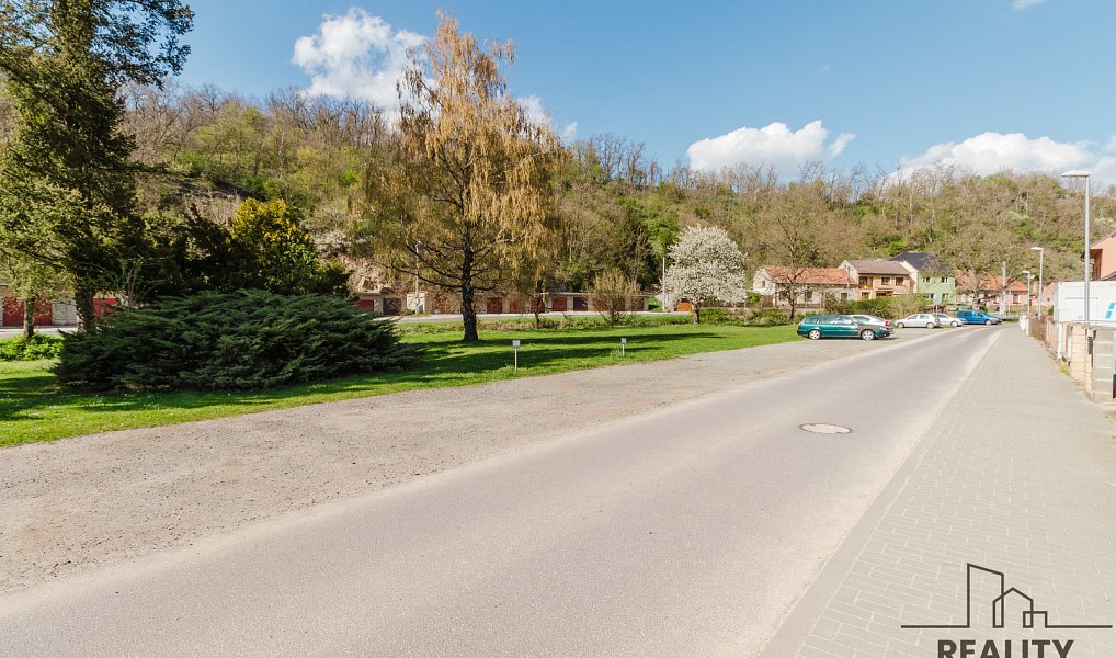 Prodej domu 100 m² s pozemkem 300 m², Oslavany – náhled fotky 9