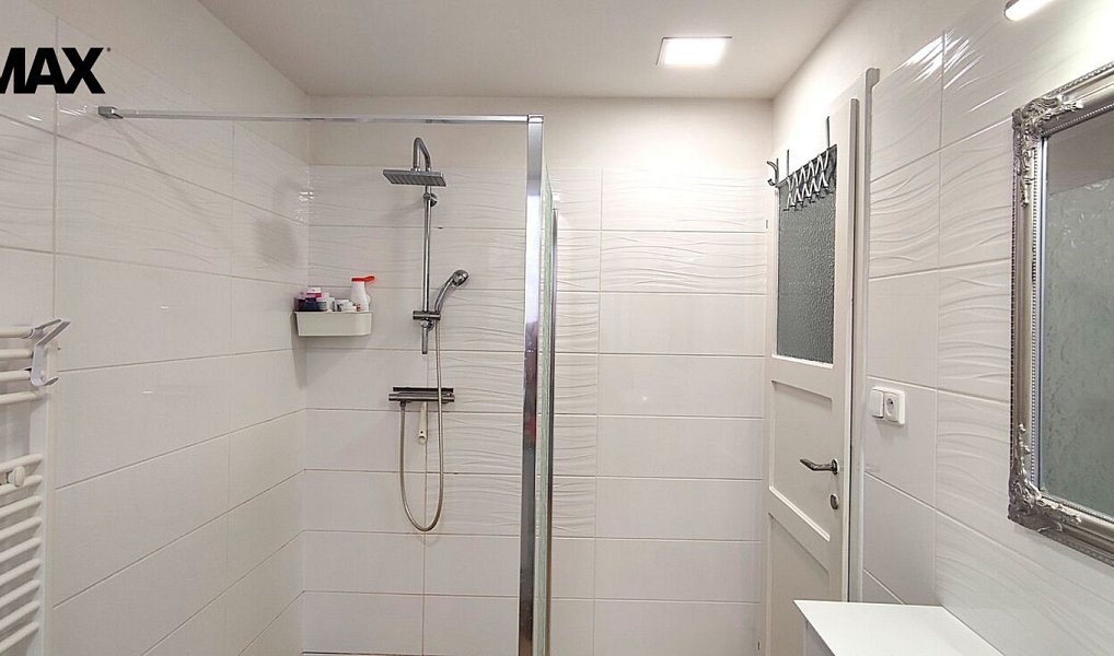Prodej domu 240 m² s pozemkem 574 m², Rýmařov – náhled fotky 34