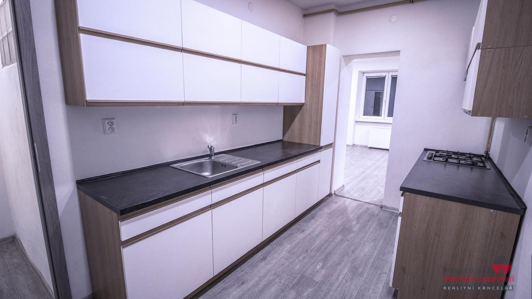 Pronájem bytu 3+1 85 m² — photo 2
