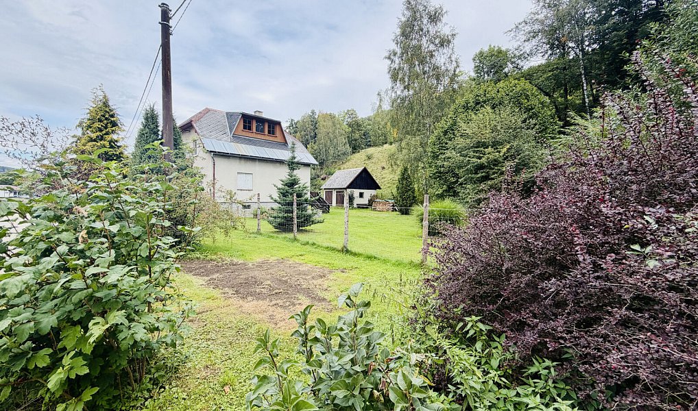 Prodej domu 240 m² s pozemkem 1 494 m², Bělá pod Pradědem – náhled fotky 2