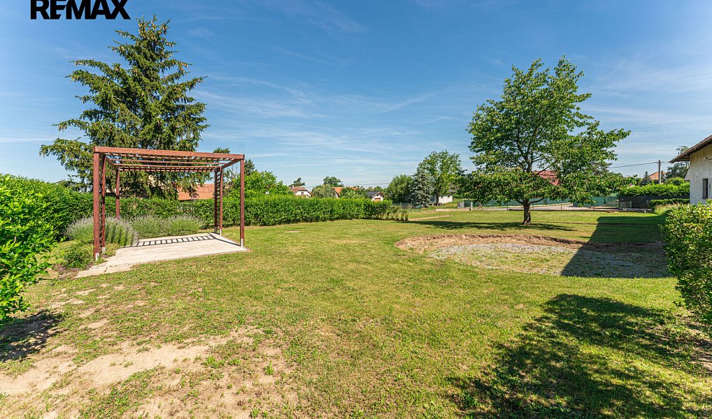 Prodej stavebního pozemku 1 064 m², Dolní Ředice – náhled fotky 18