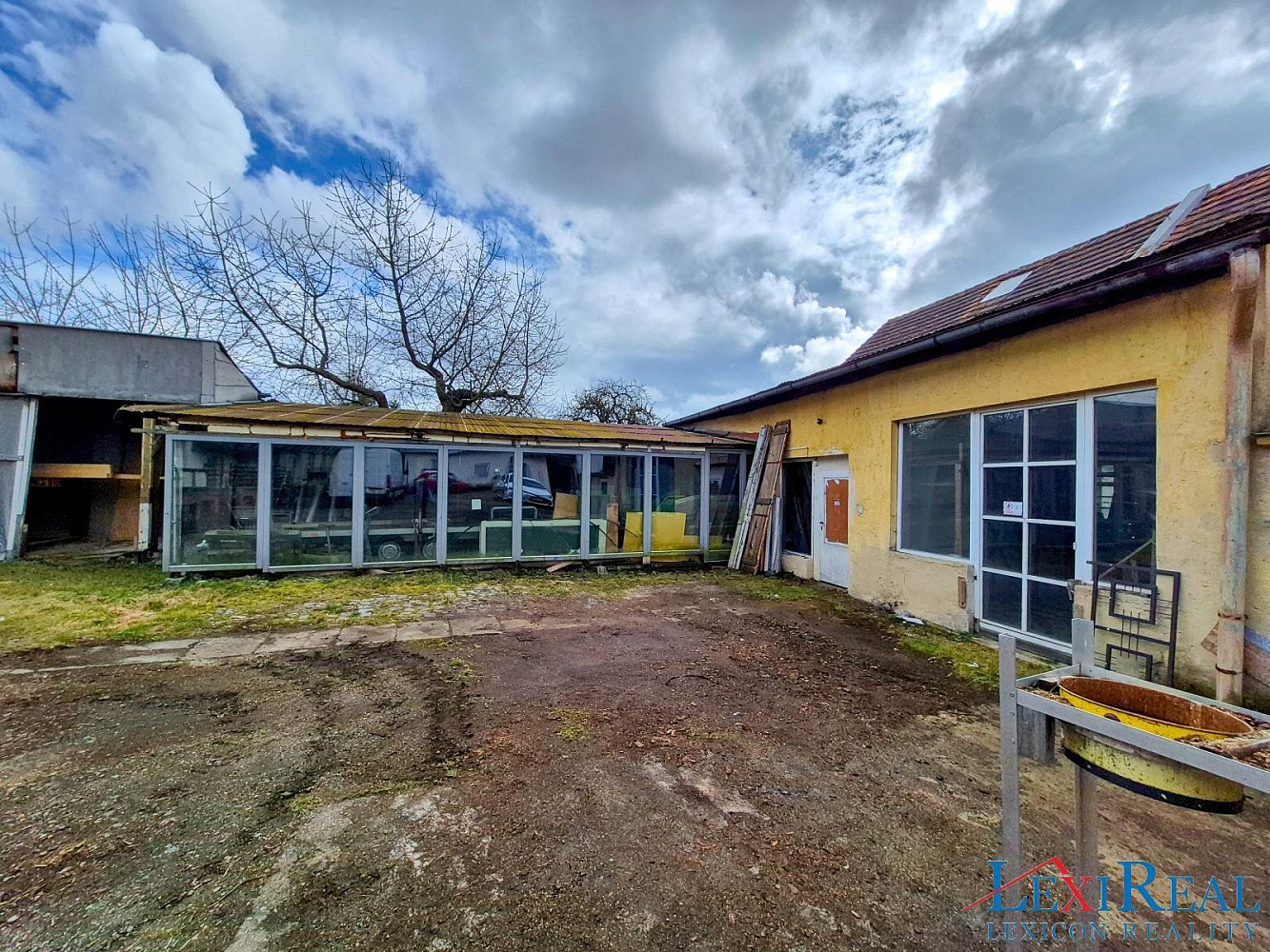 Prodej výrobních prostor 1 980 m² – fotografie 4
