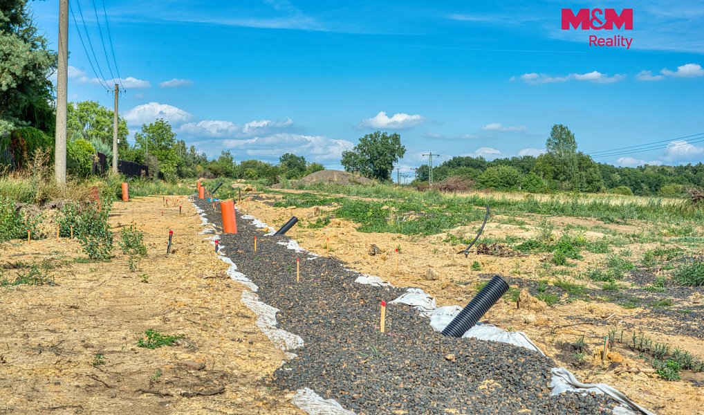 Prodej stavebního pozemku 1 077 m², Černovice – náhled fotky 12