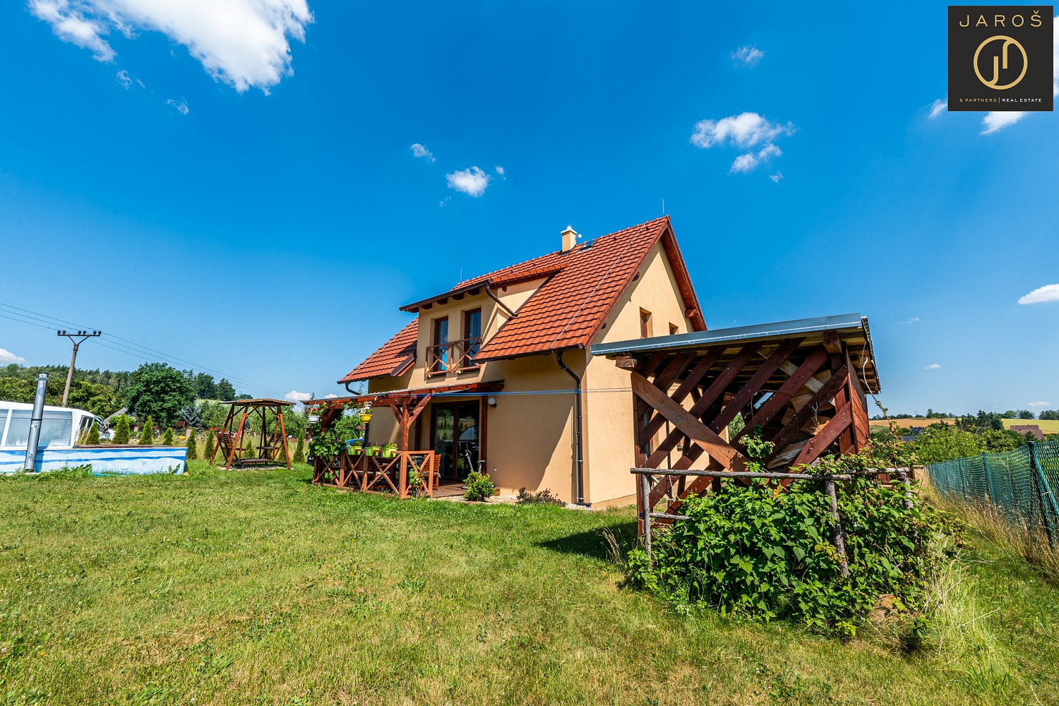 Prodej domu 130 m² s pozemkem 1 775 m²