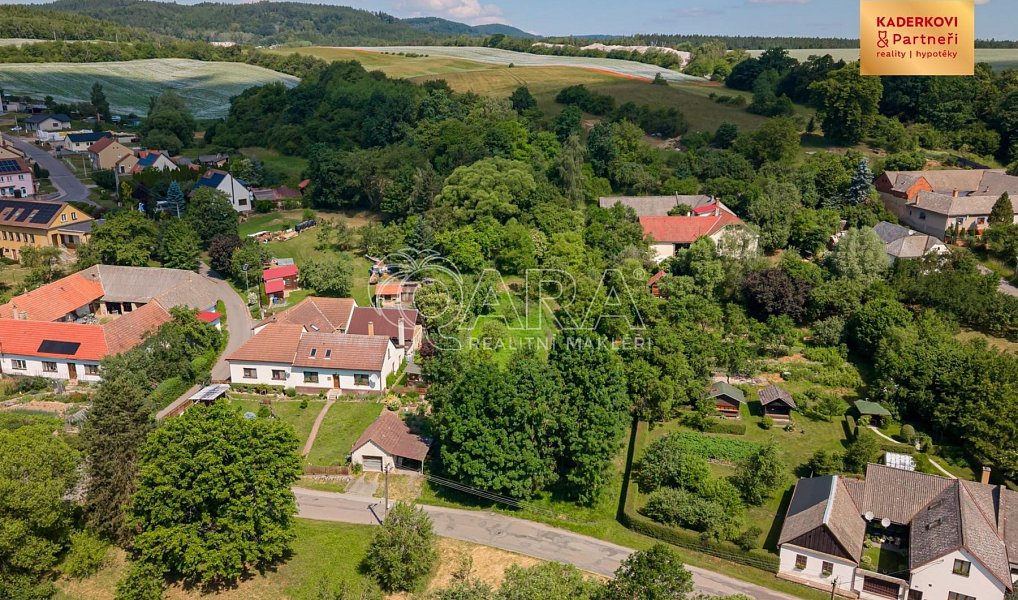 Prodej stavebního pozemku 2 911 m², Březina – náhled fotky 22