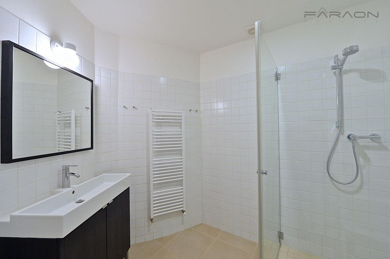 Pronájem bytu 3+kk 93 m² – pohled 5