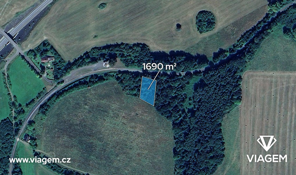 Prodej pole 482 m², Kravaře – náhled fotky 2
