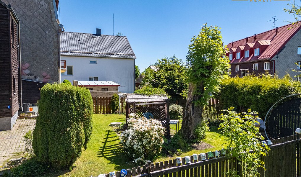 Prodej domu 250 m² s pozemkem 382 m², Abertamy – náhled fotky 44