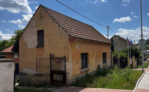 Prodej domu 200 m² s pozemkem 1 326 m², Nová Ves - Nové Ouholice, okres Mělník