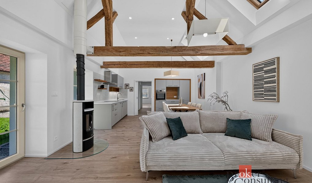 Prodej domu 99 m² s pozemkem 1 376 m², Horní Lukavice – náhled fotky 12