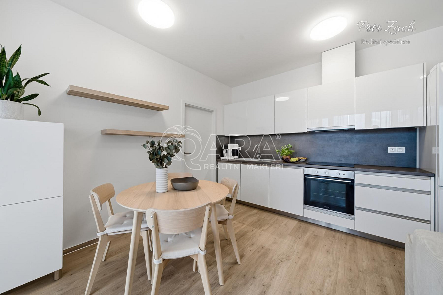 Prodej bytu 2+kk 50 m² – fotografie 3