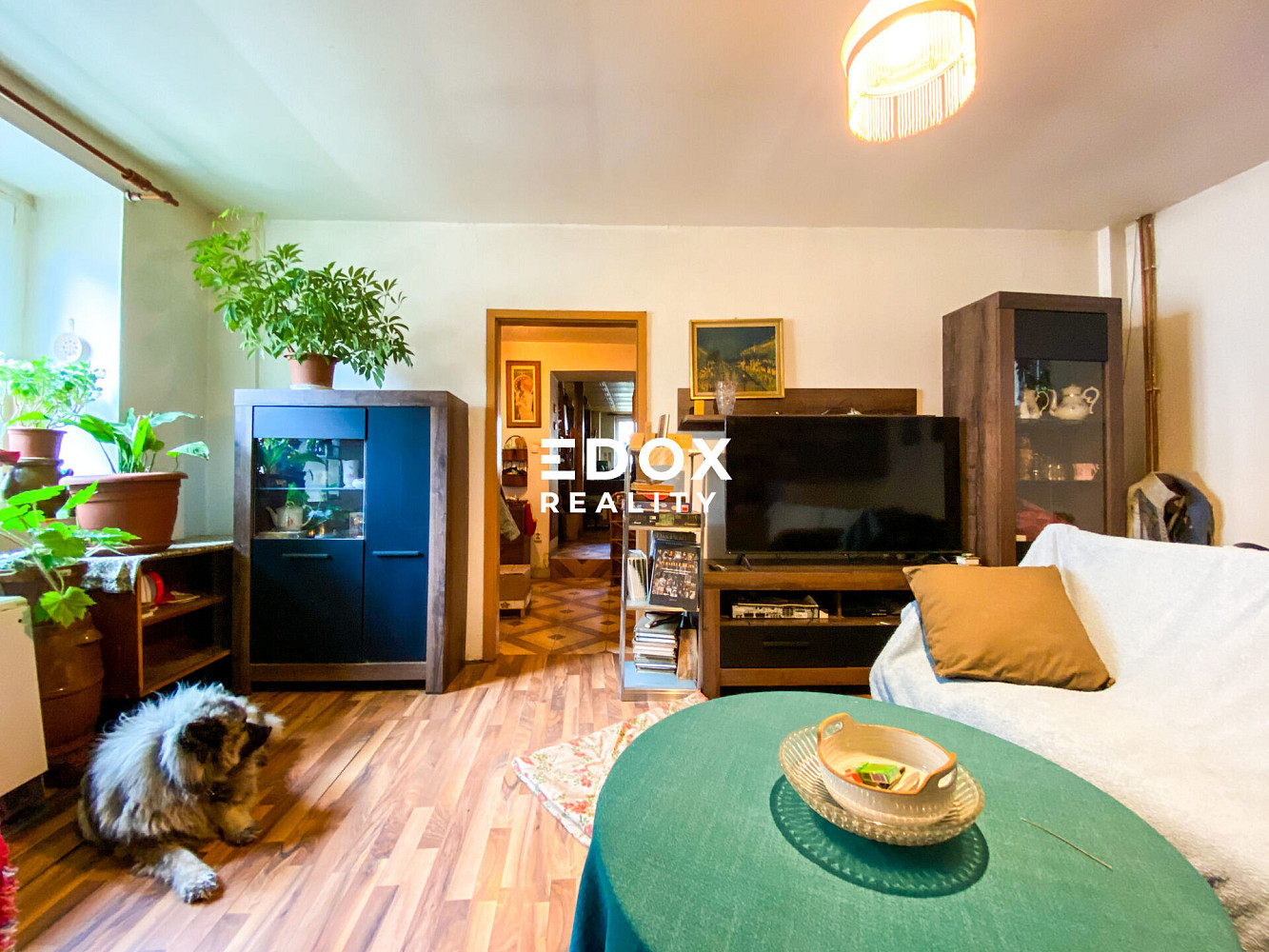 Prodej domu 240 m² s pozemkem 1 295 m² – fotografie 3