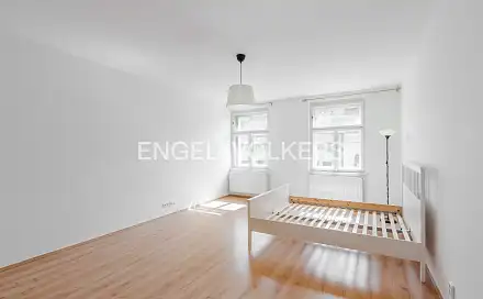Pronájem bytu 1+1 60 m², Italská, Praha 2 - Vinohrady