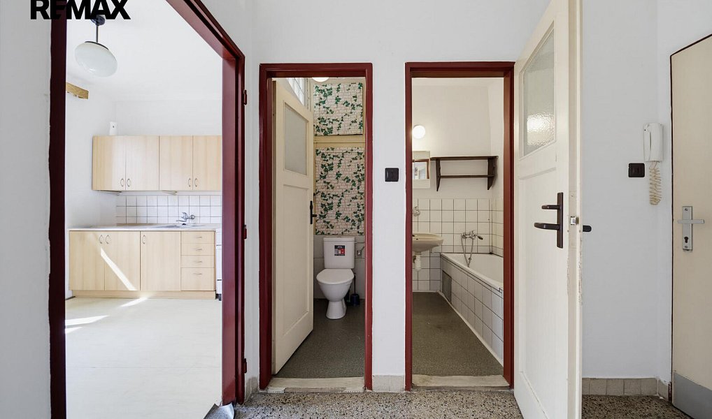Prodej bytu 1+1 36 m², Hradec Králové – náhled fotky 28