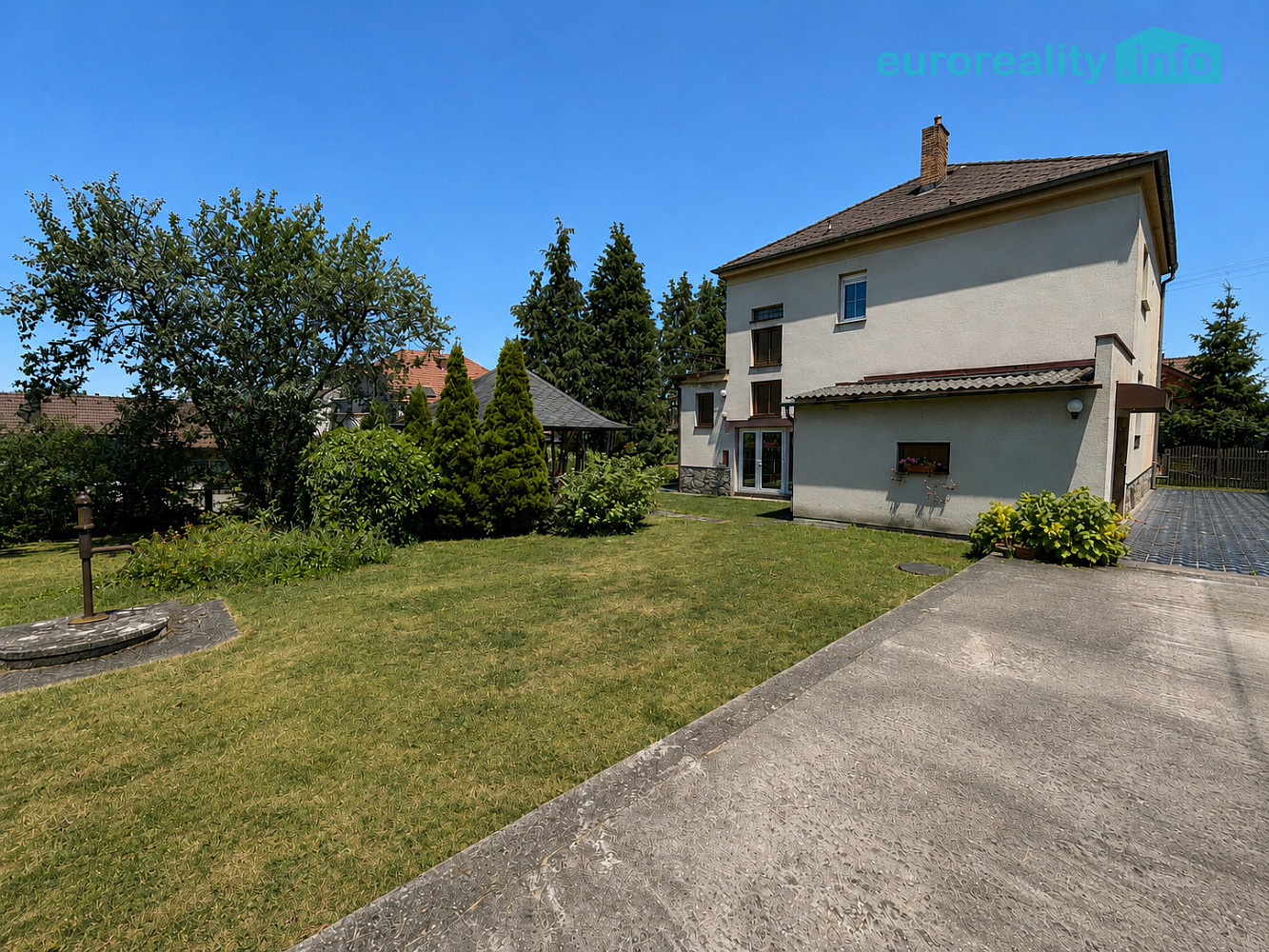 Prodej domu 220 m² s pozemkem 945 m² – fotografie 5