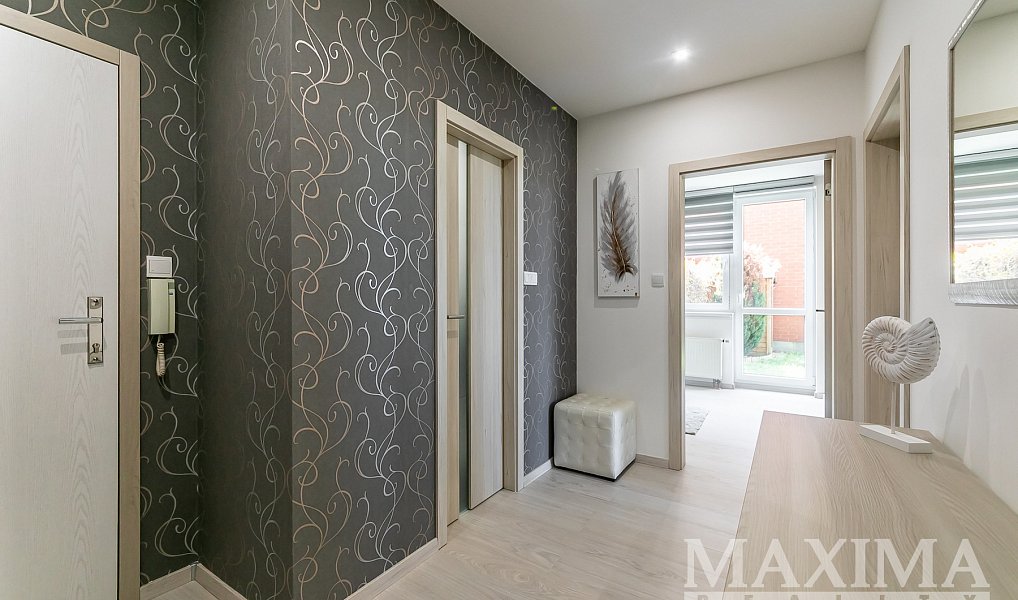 Pronájem bytu 2+kk 50 m², Praha – náhled fotky 17